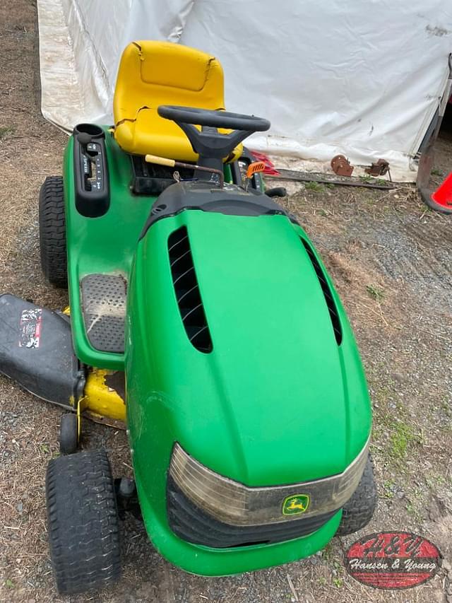 Image of John Deere L100 equipment image 3