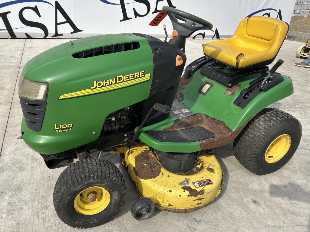 Image of John Deere L100 Primary image