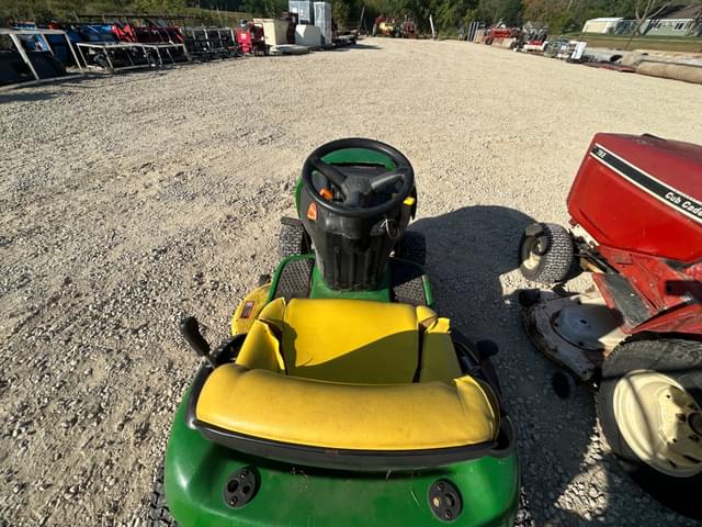 Image of John Deere L100 equipment image 3