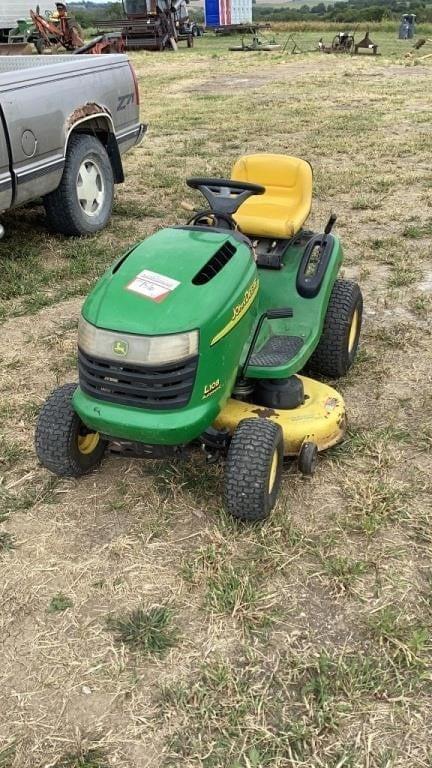 Image of John Deere L108 Primary image