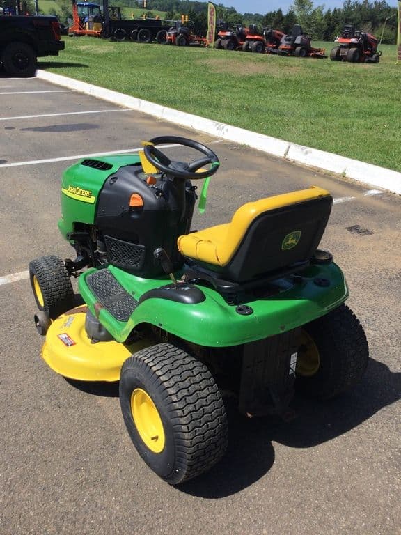 Image of John Deere L110 Image 1