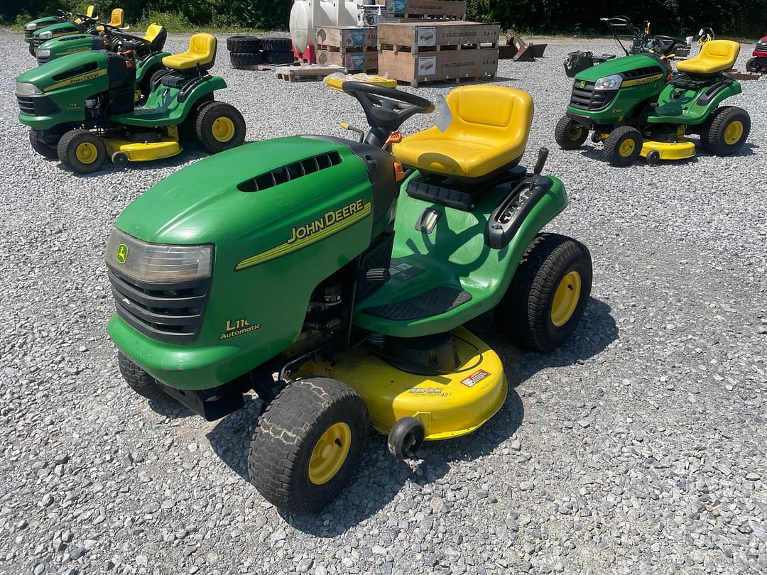 Image of John Deere L110 Primary image