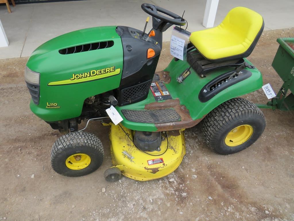 Image of John Deere L110 Primary image