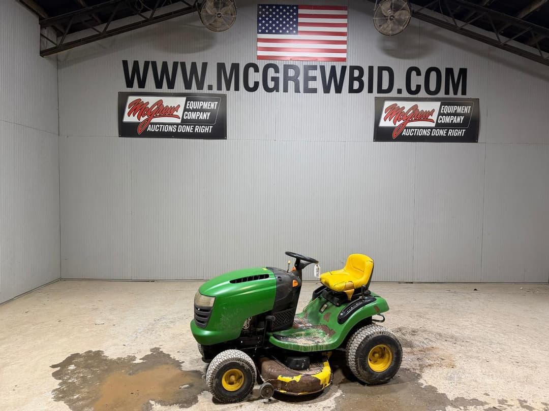 Image of John Deere L110 Primary image