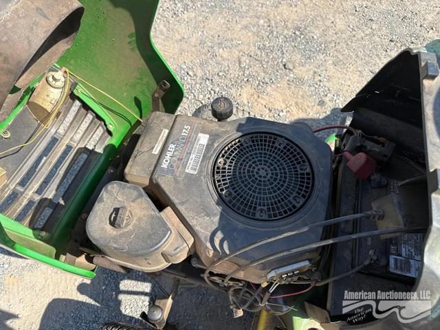 Image of John Deere L110 equipment image 4