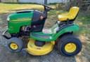 John Deere L110 Image