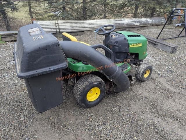 Image of John Deere L110 equipment image 4