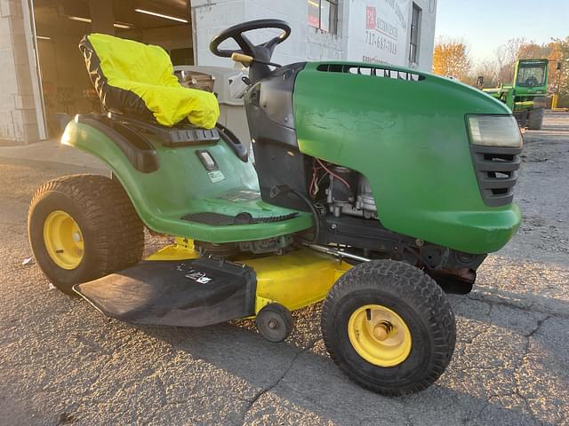 Image of John Deere L110 equipment image 1