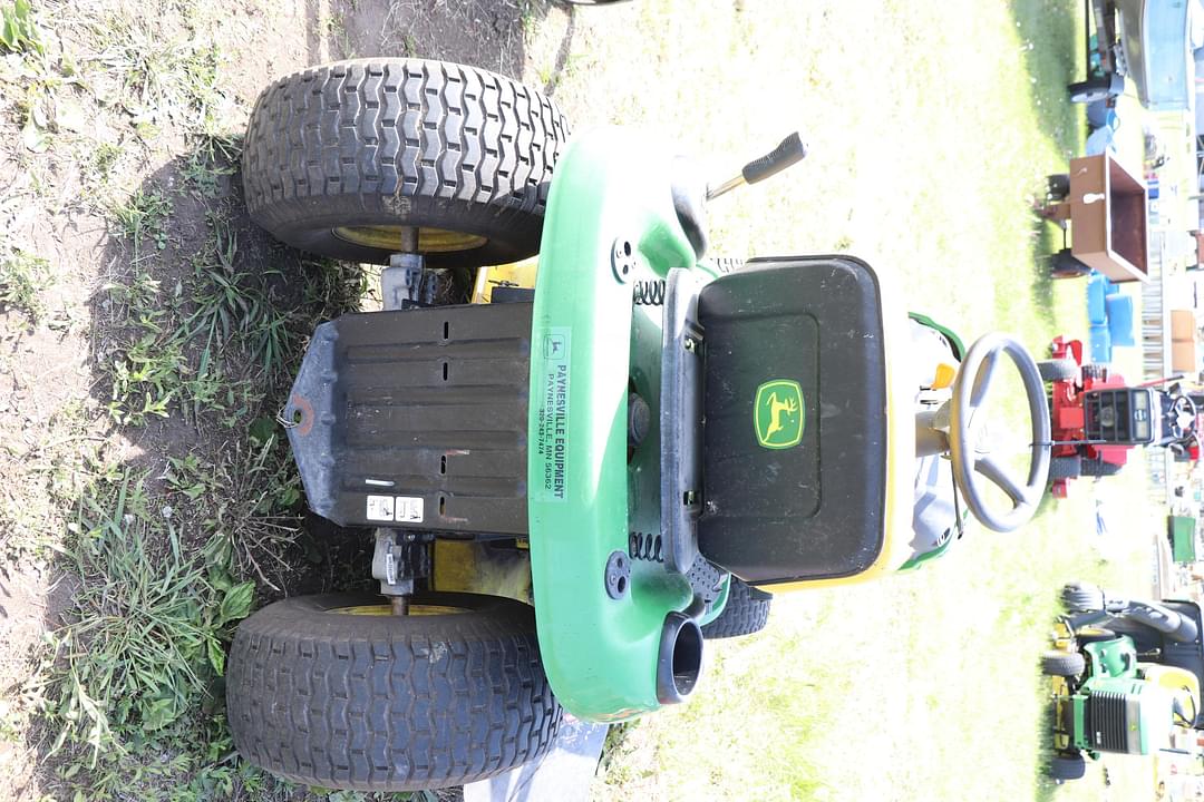 Image of John Deere L111 Image 1
