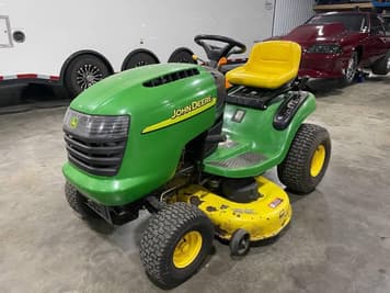 Main image John Deere L111