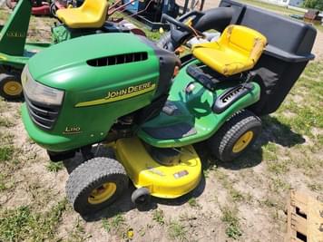 Main image John Deere L110