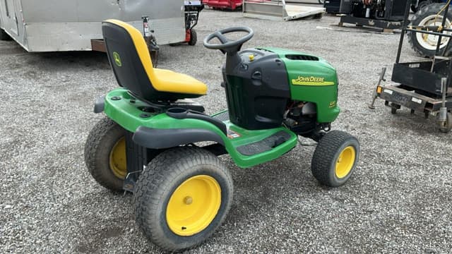 Image of John Deere L120 equipment image 4