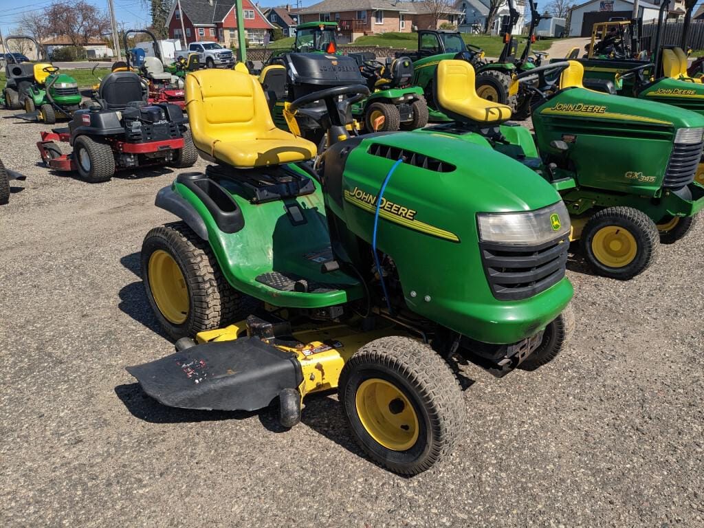 Main image John Deere L120