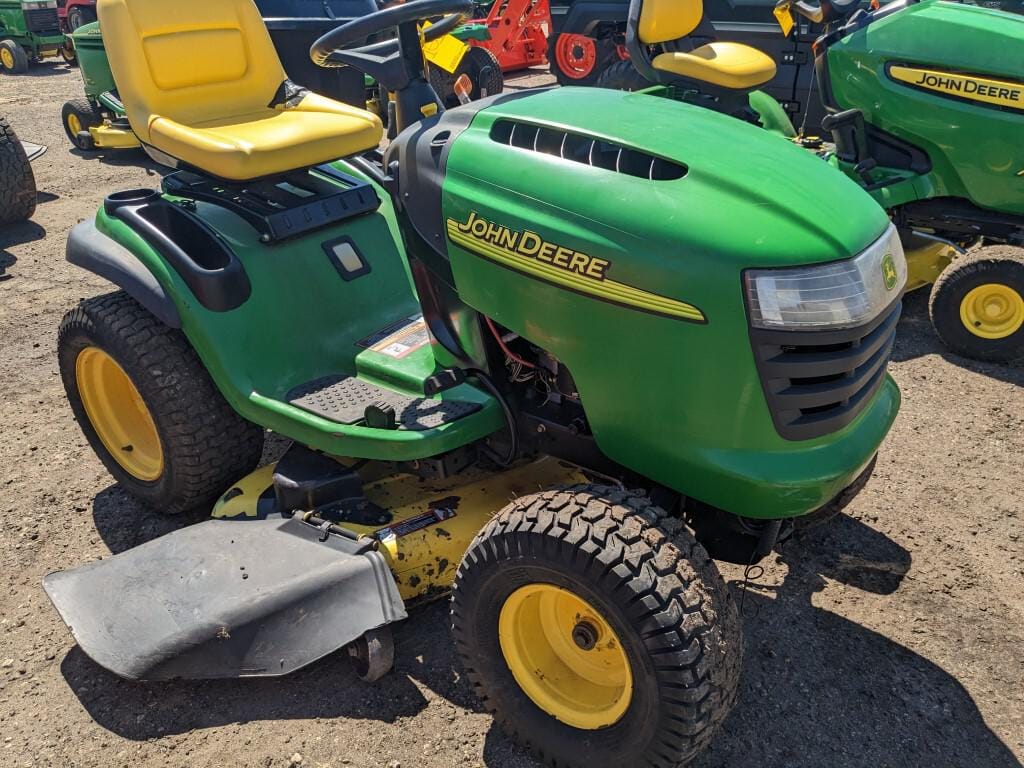 Main image John Deere L120