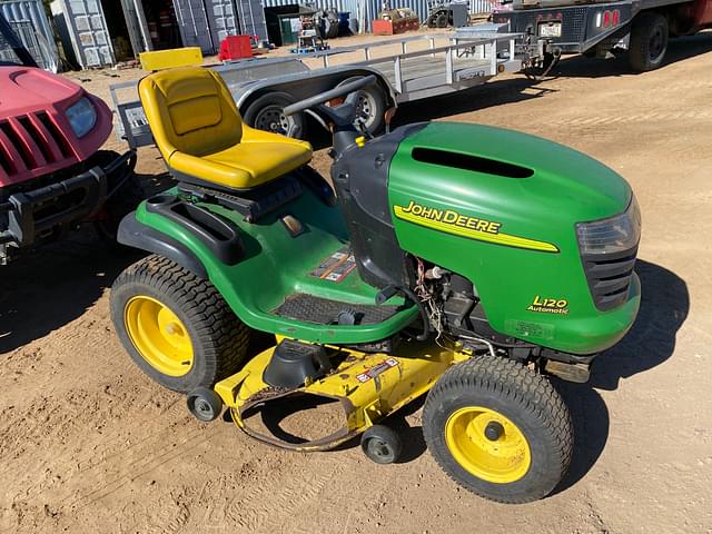 Image of John Deere L120 equipment image 1