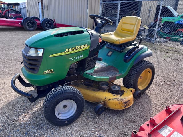 Image of John Deere L120 equipment image 1