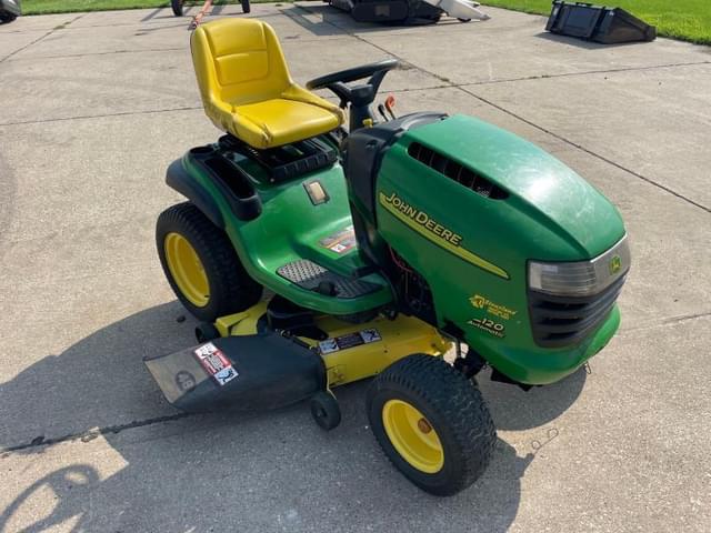 Image of John Deere L120 equipment image 1