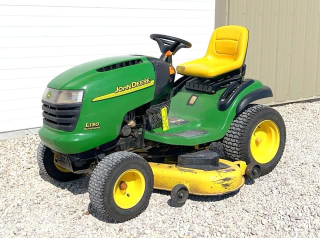 Image of John Deere L130 equipment image 1