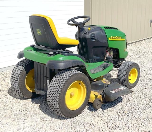 Image of John Deere L130 equipment image 4