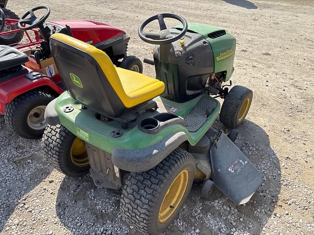 Image of John Deere L130 equipment image 3