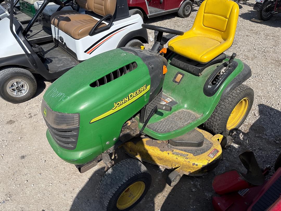Image of John Deere L130 Primary image