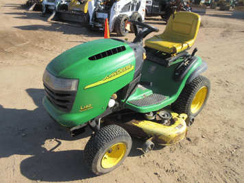 Main image John Deere L130