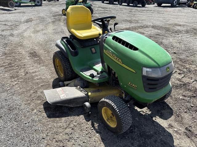 Image of John Deere L130 equipment image 3