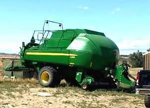 Image of John Deere L340 equipment image 1