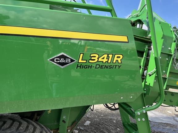 Image of John Deere L341R High-Density equipment image 4