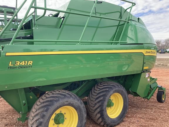 Image of John Deere L341R High-Density equipment image 1