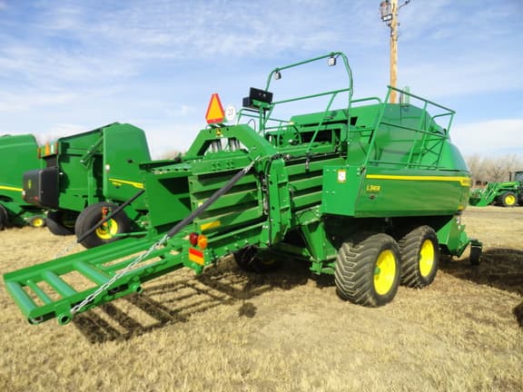 Image of John Deere L341R Heavy Duty equipment image 1
