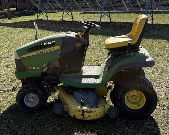Image of John Deere LA145 equipment image 2