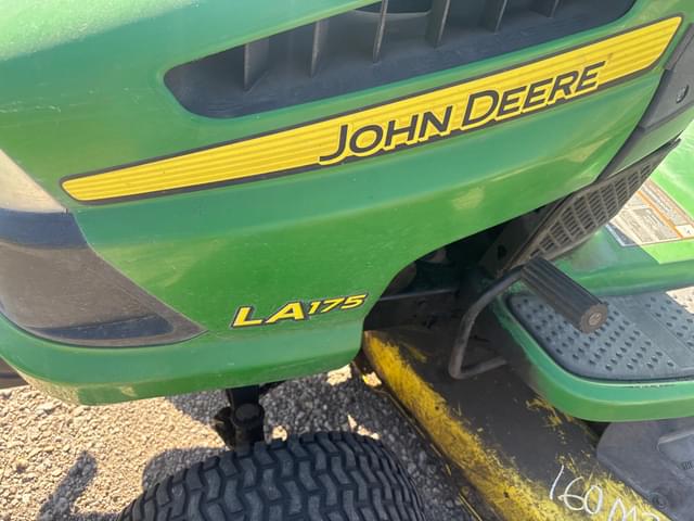 Image of John Deere LA175 equipment image 4