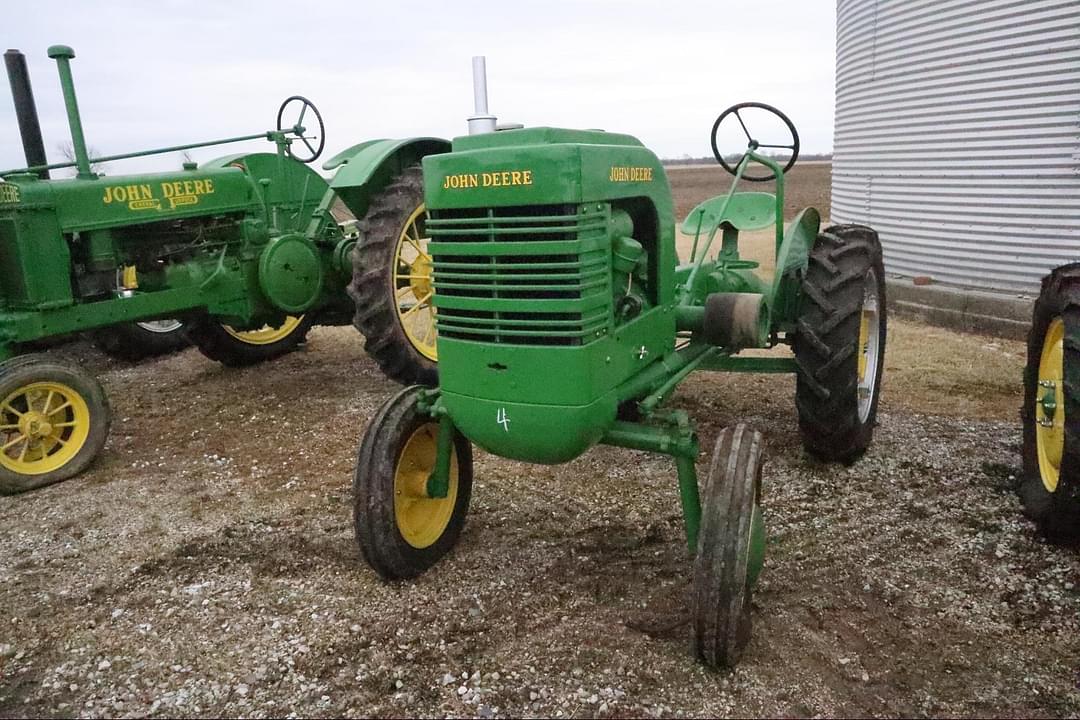 Image of John Deere LA Image 1