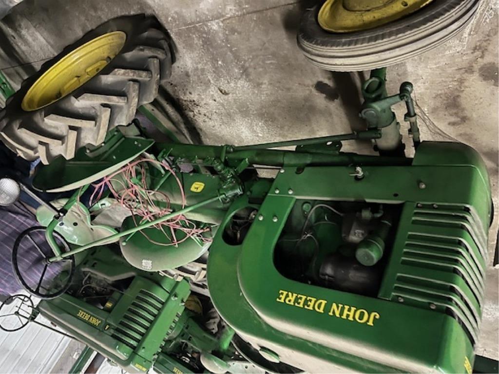 Image of John Deere LA Image 1
