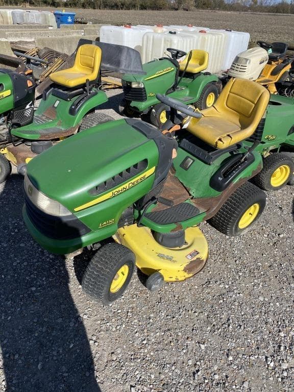 Image of John Deere LA110 Image 1