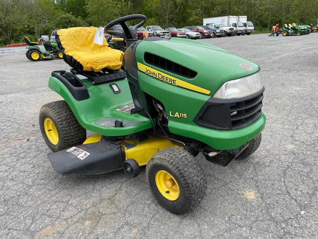 Main image John Deere LA115