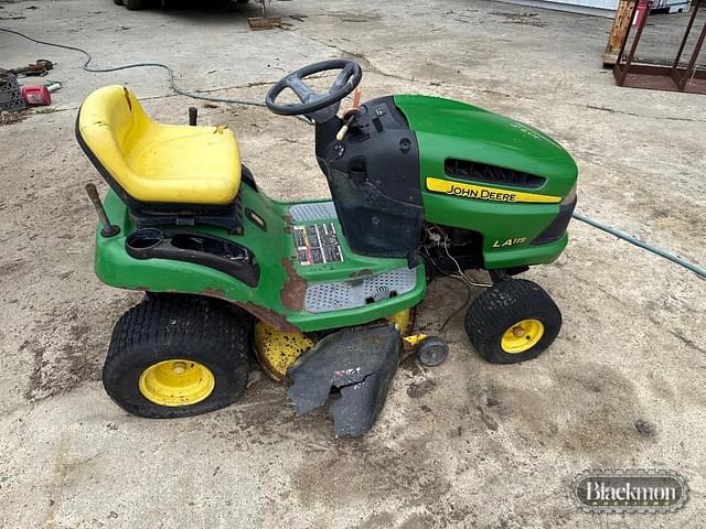 Image of John Deere LA115 equipment image 1