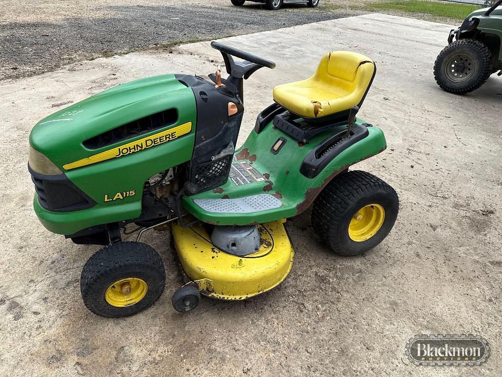 Image of John Deere LA115 Primary image