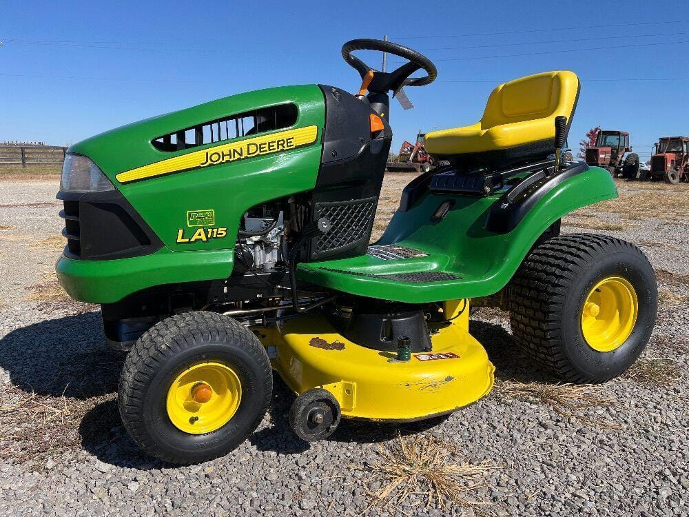 Main image John Deere LA115