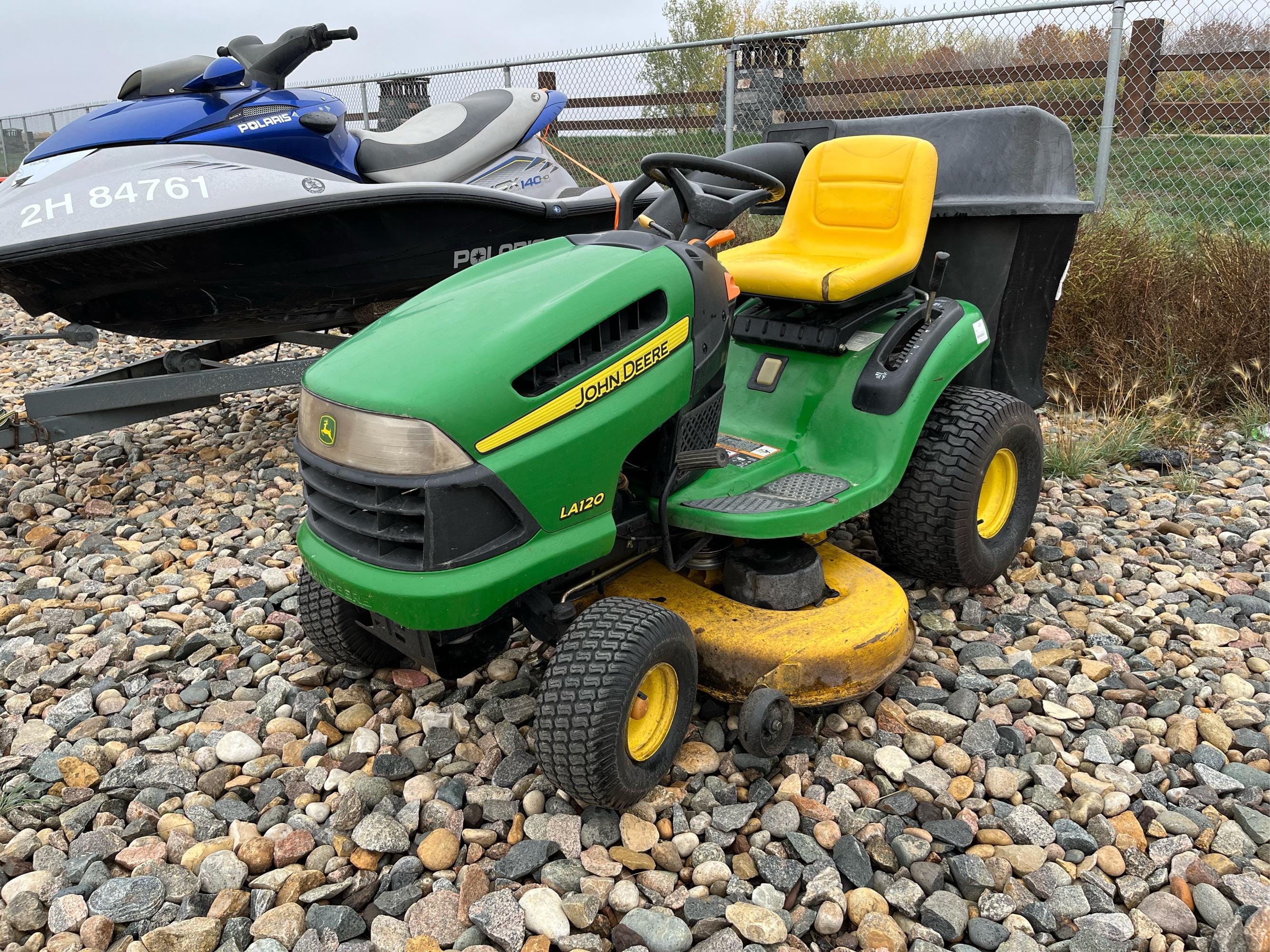 Main image John Deere LA120