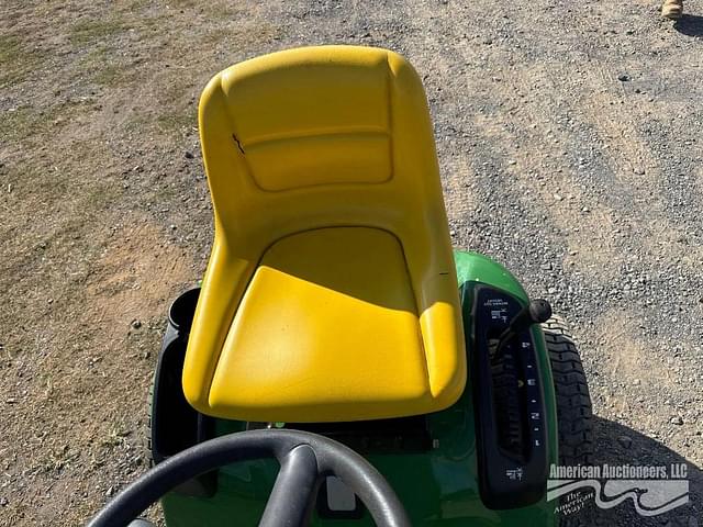 Image of John Deere LA120 equipment image 4