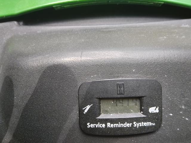 Image of John Deere LA120 equipment image 3