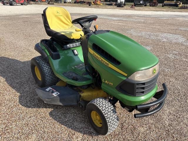Image of John Deere LA135 equipment image 3
