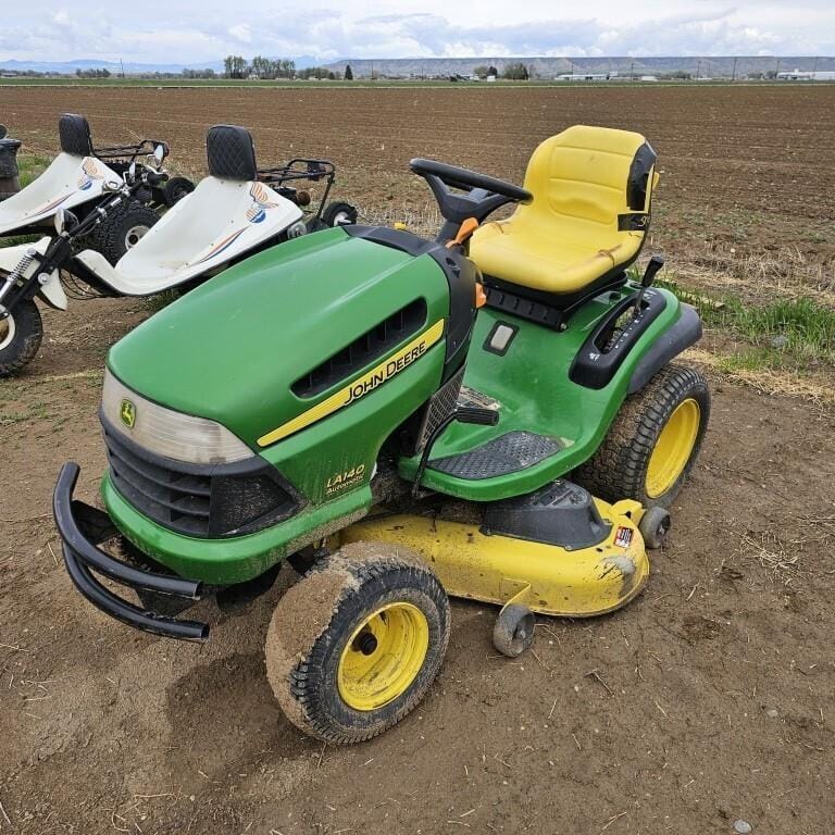 Main image John Deere LA140