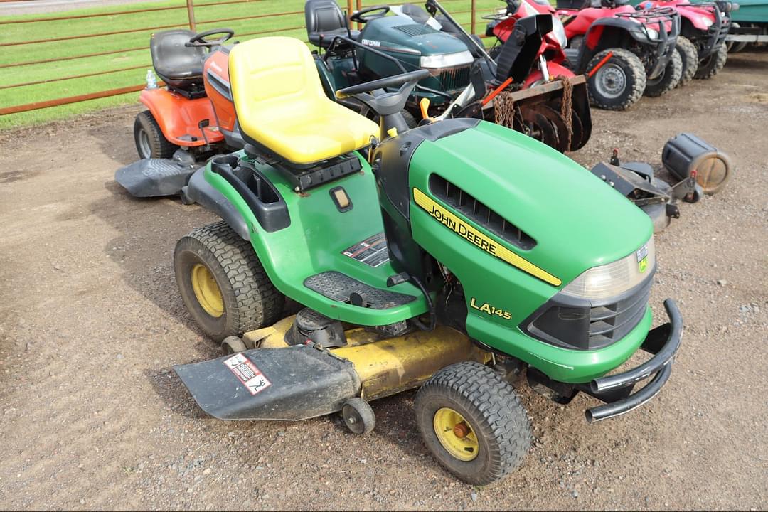 Image of John Deere LA145 Primary image