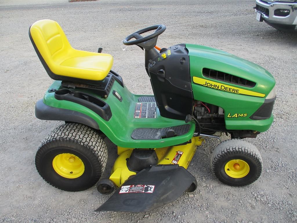 Image of John Deere LA145 Primary image