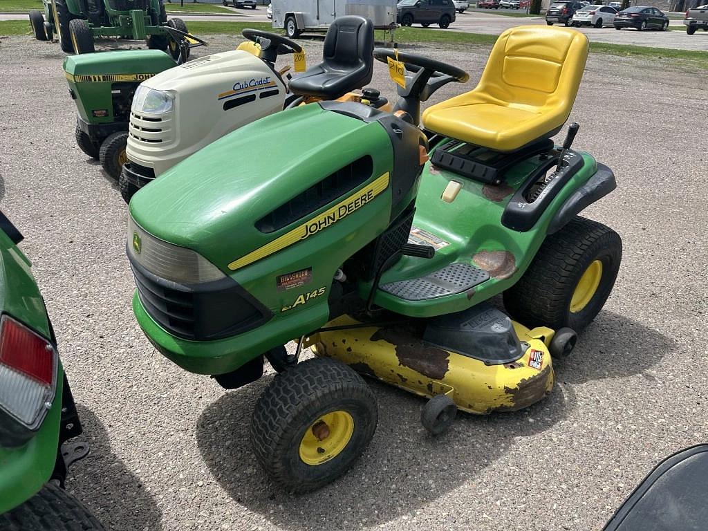 Image of John Deere LA145 Primary image