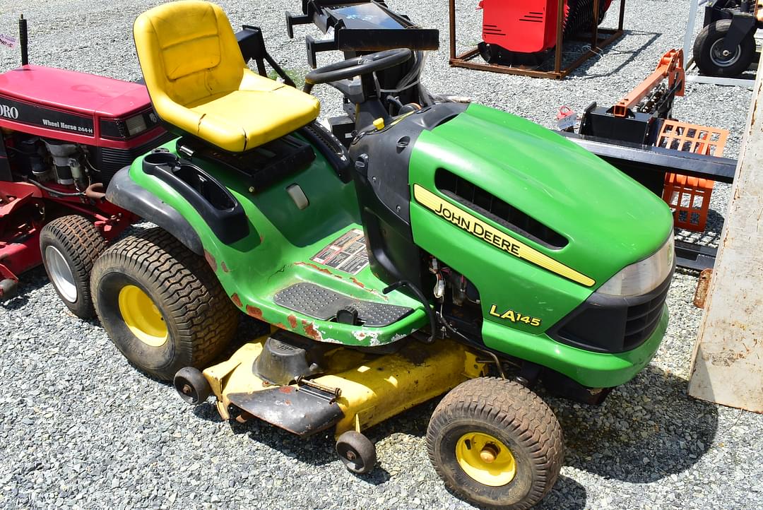 Image of John Deere LA145 Primary image