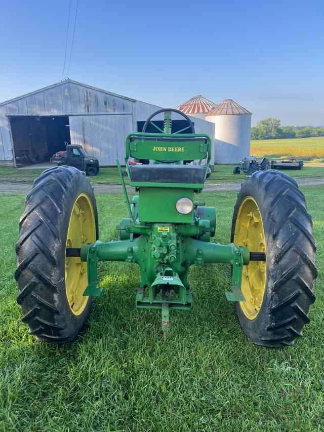 Image of John Deere A equipment image 3